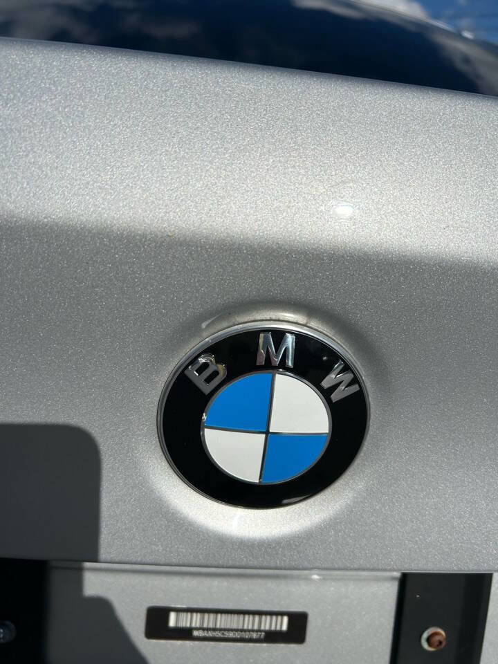 Used 2013 BMW 528i xDrive Sedan image 8