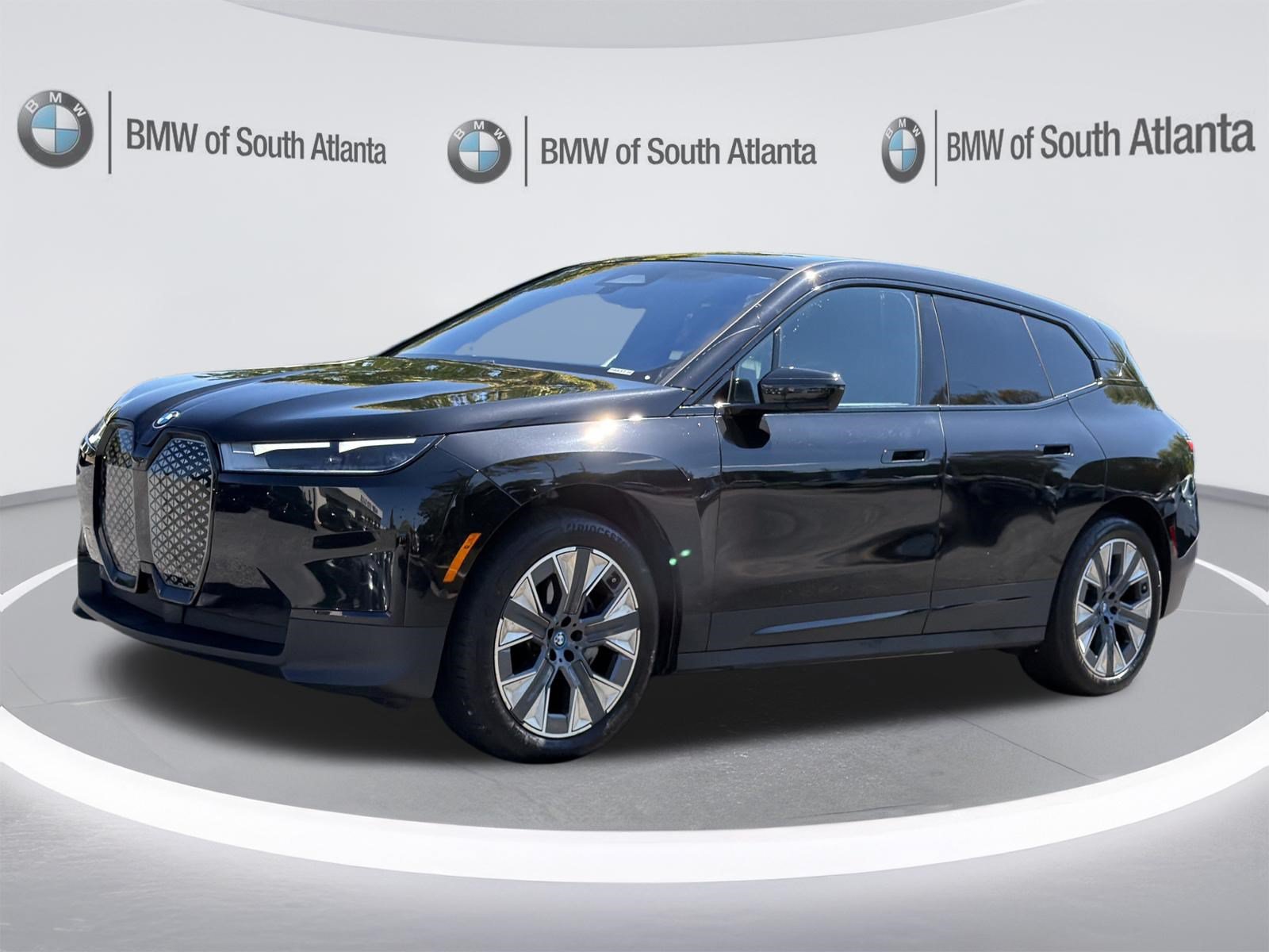 Certified 2024 BMW iX xDrive50 w/ Premium Package AWD/4WD image 21