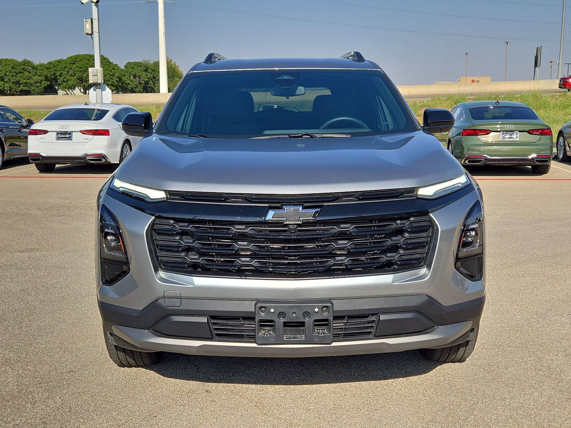 Used 2026 Chevrolet Equinox LT w/ Convenience Package II FWD image 10