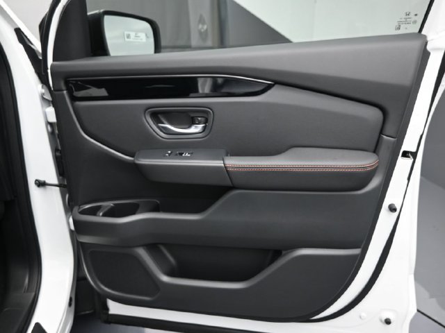 New 2026 Honda Pilot TrailSport image 10