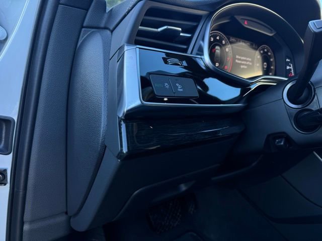 Used 2025 Audi Q7 2.0T Premium w/ Convenience Package image 20
