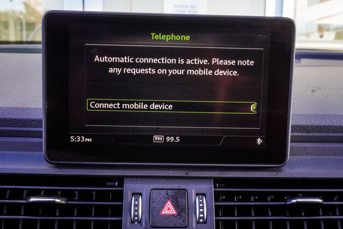 Used 2020 Audi Q5 2.0T Premium w/ Convenience Package image 26