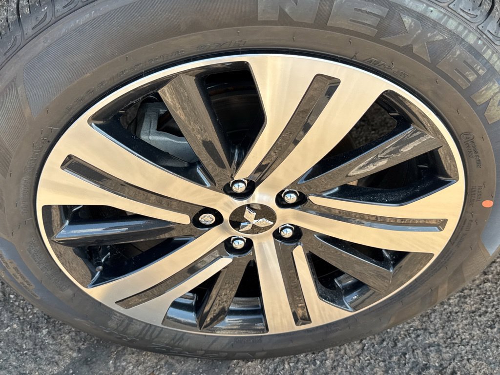 New 2027 Mitsubishi Outlander Sport SE FWD image 37