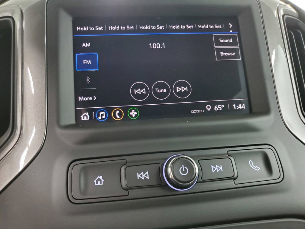 Used 2025 Chevrolet Silverado 1500 W/T w/ WT Value Package image 17