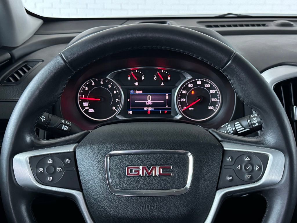 Used 2020 GMC Terrain SLE FWD image 33