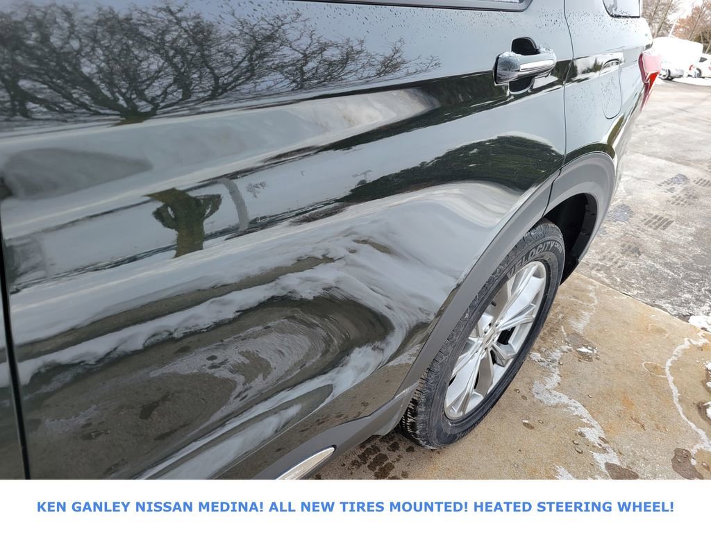 Used 2022 Ford Explorer Limited w/ Equipment Group 301A image 12