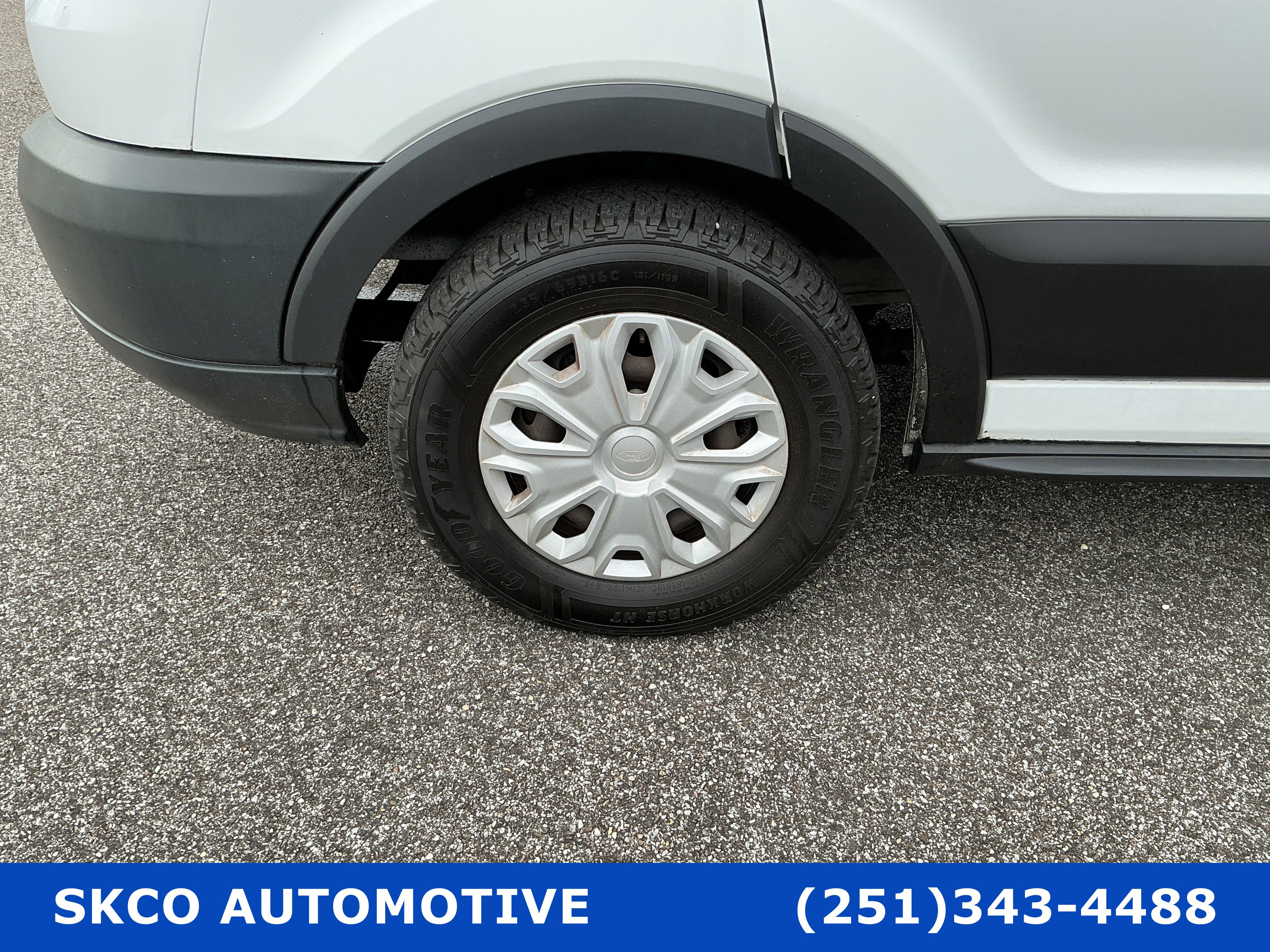 Used 2019 Ford Transit 250 148 Medium Roof w/ Exterior Upgrade Package image 9