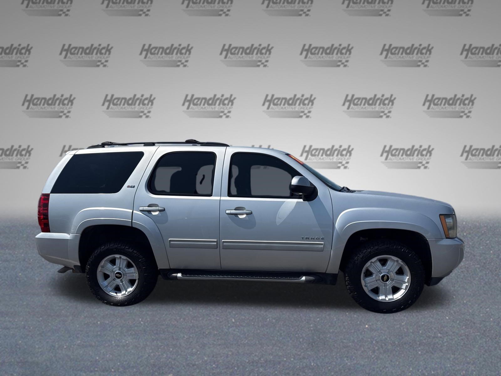 Used 2011 Chevrolet Tahoe LT w/ Luxury Package AWD/4WD image 11