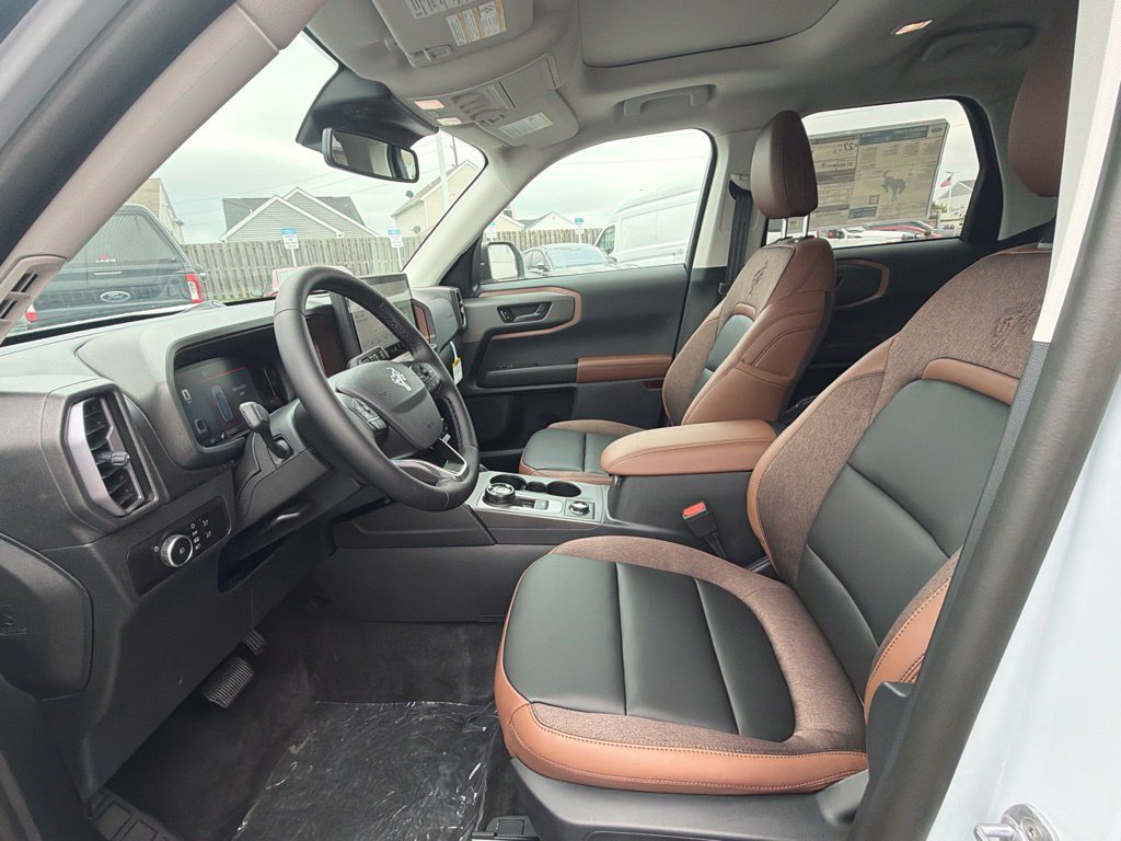 New 2026 Ford Bronco Sport Outer Banks w/ Outer Banks Tech Package+ AWD/4WD image 28