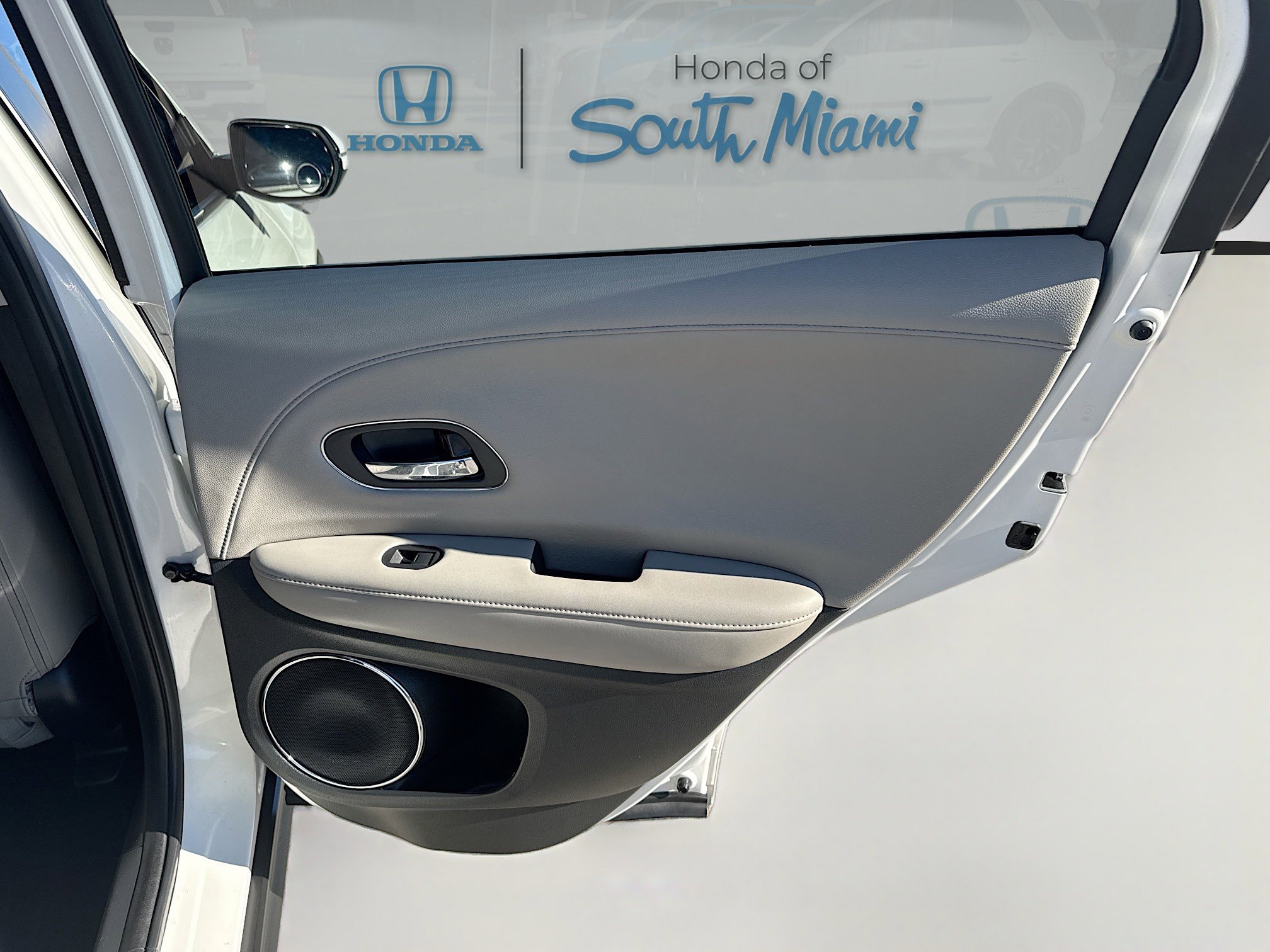 Certified 2021 Honda HR-V EX-L image 30