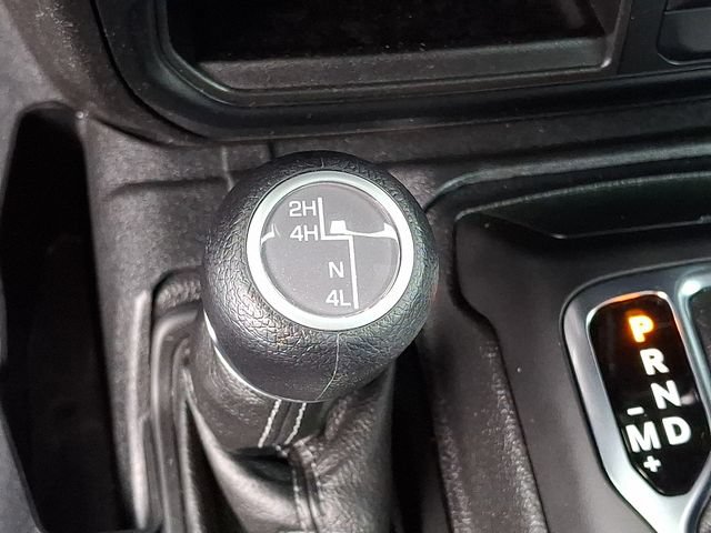 Used 2024 Jeep Gladiator Sport AWD/4WD image 20