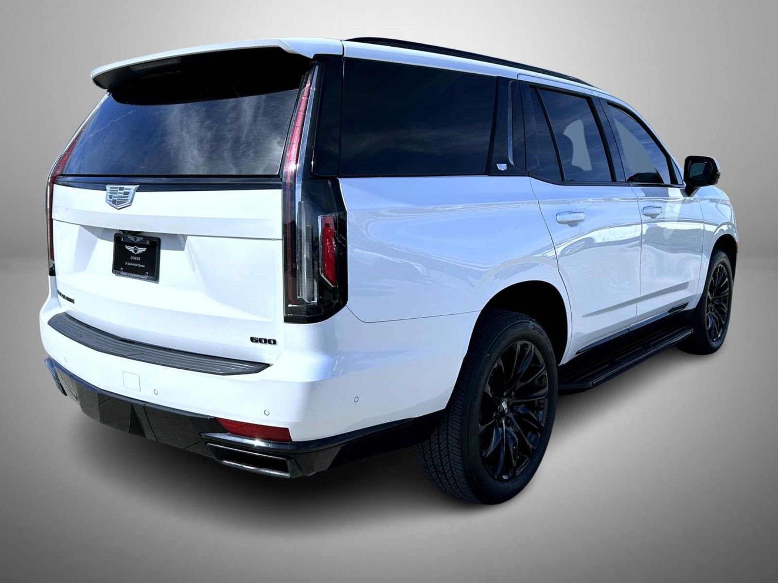 Used 2022 Cadillac Escalade Sport w/ LPO, ONYX Package image 5