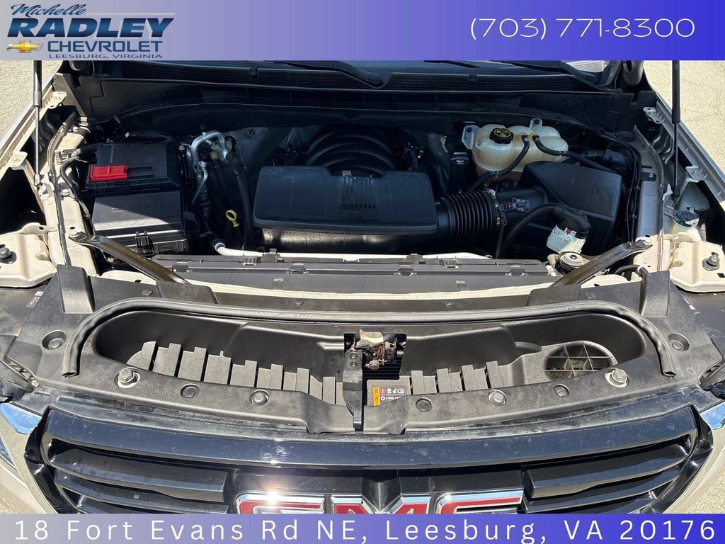 Used 2022 GMC Yukon SLE w/ Gmc Pro Safety Plus Package AWD/4WD image 10