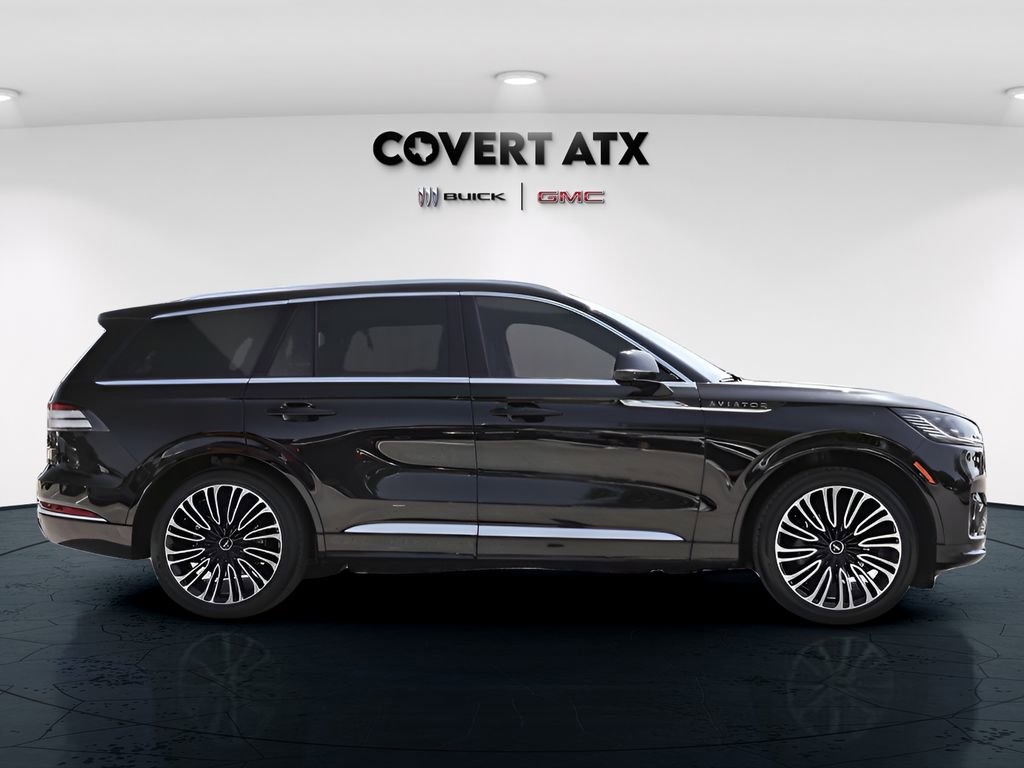 Used 2025 Lincoln Aviator Black Label image 8