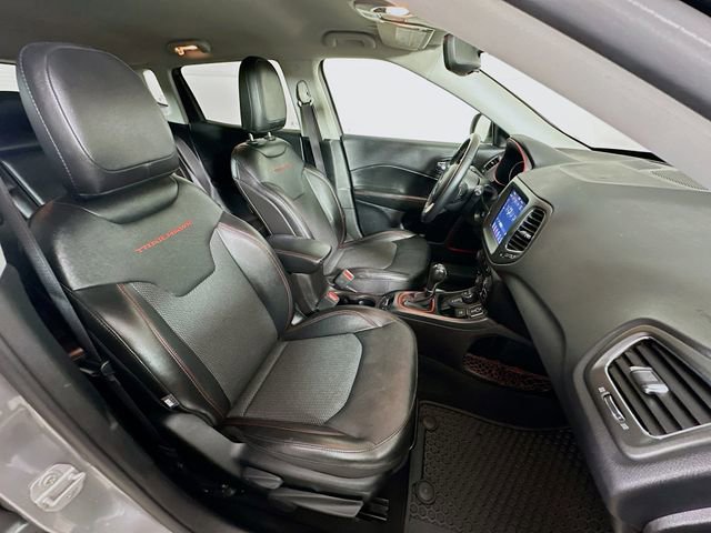 Used 2020 Jeep Compass Trailhawk image 26