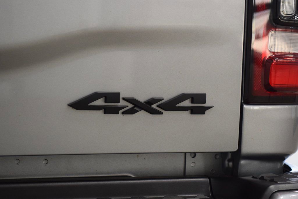 Used 2023 RAM 2500 Limited AWD/4WD image 26