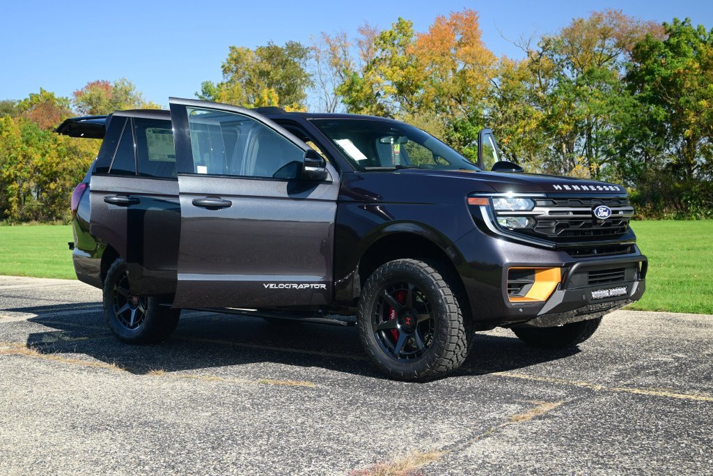 New 2027 Ford Expedition Tremor w/ Driver's Package AWD/4WD image 11