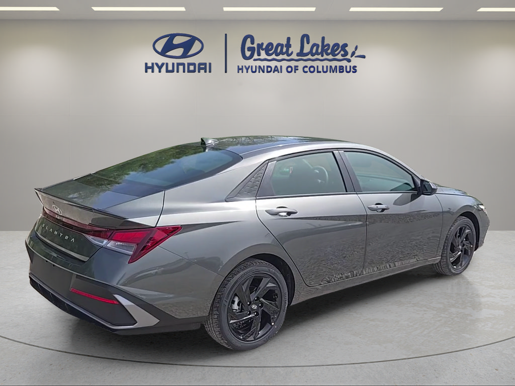 New 2026 Hyundai Elantra Sport FWD image 5