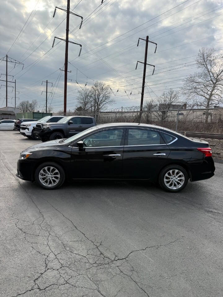 Used 2019 Nissan Sentra SV image 4