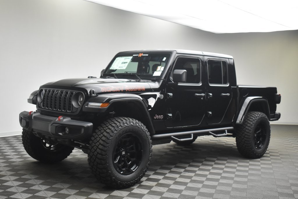 New 2026 Jeep Gladiator Rubicon w/ Technology Group AWD/4WD image 15