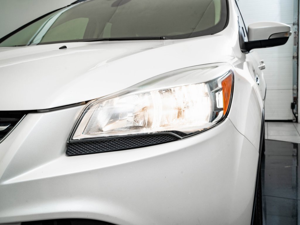 Used 2013 Ford Escape SEL image 14