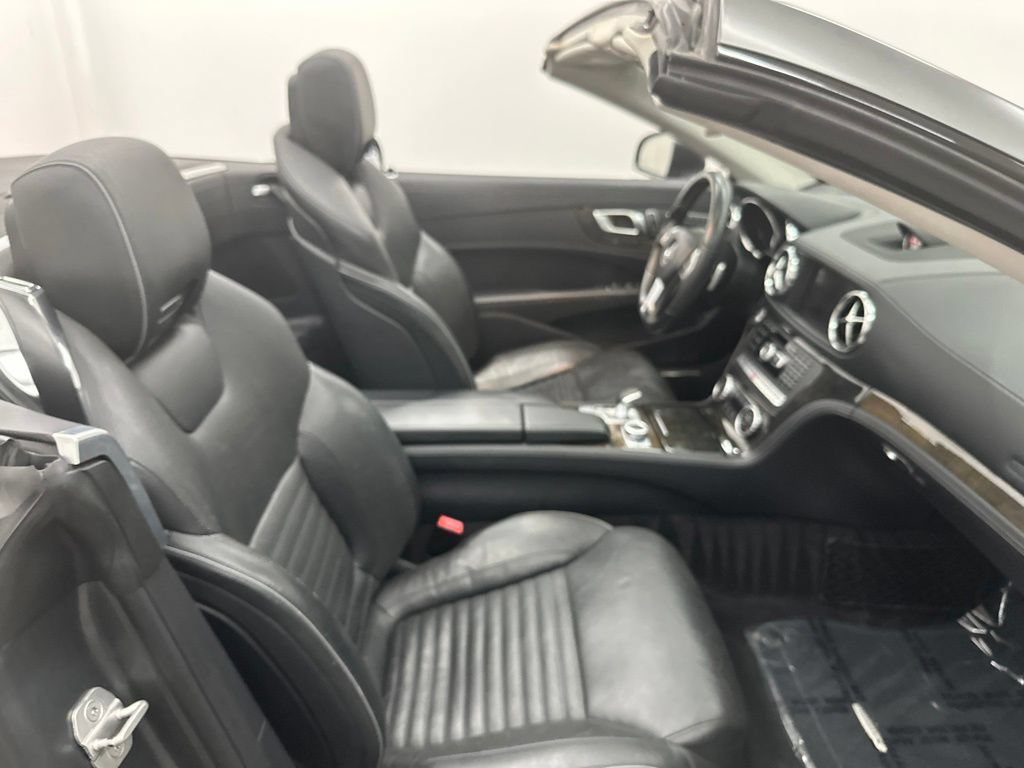 Used 2014 Mercedes-Benz SL 550 image 22