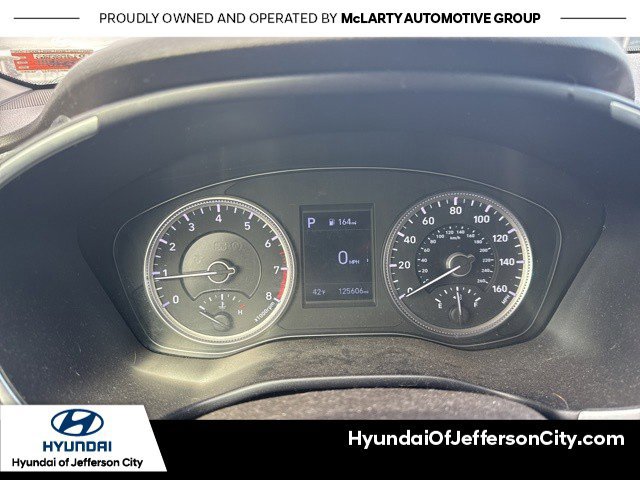 Used 2019 Hyundai Santa Fe SE AWD/4WD image 11