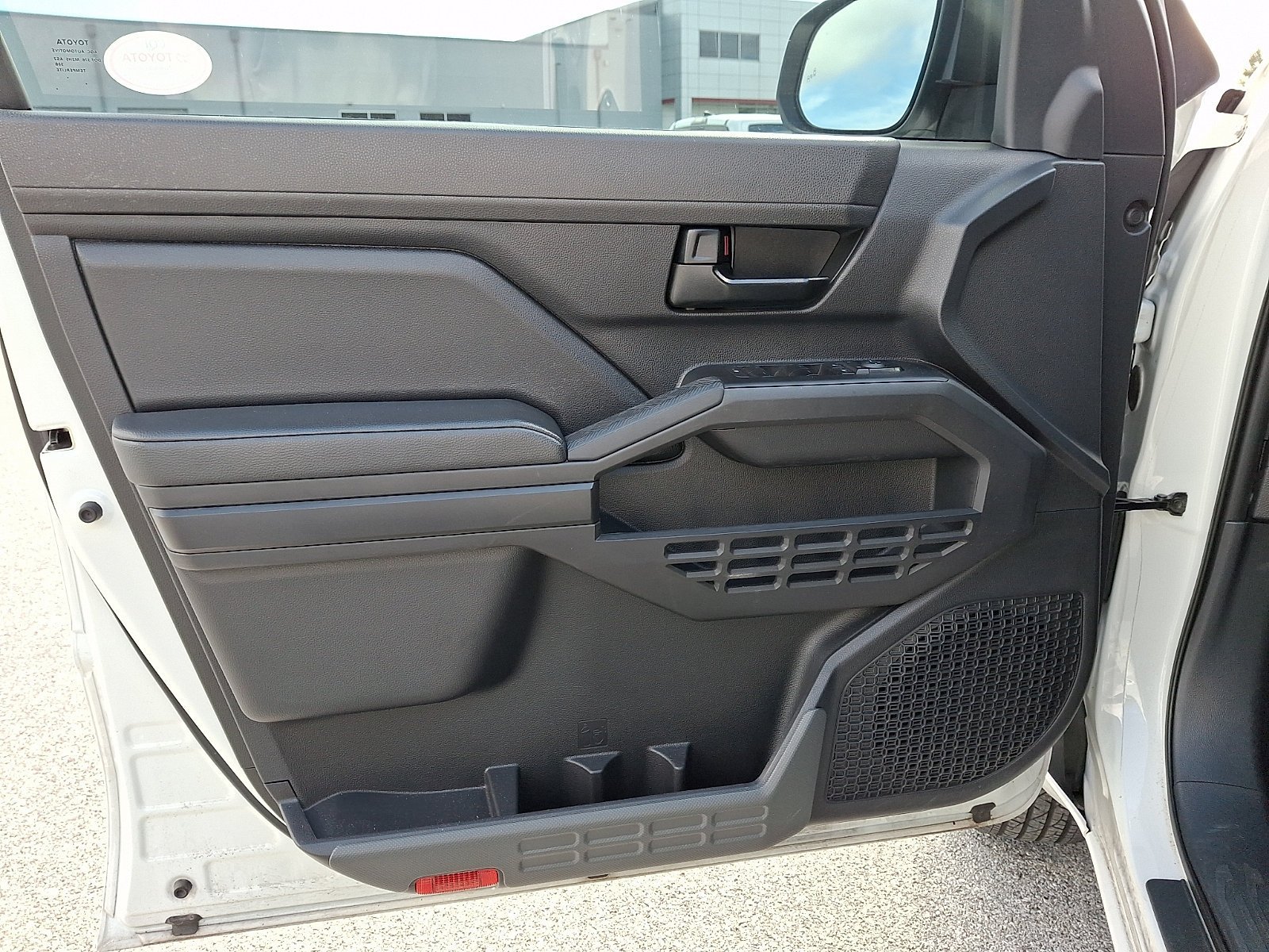 Certified 2024 Toyota Tacoma SR w/ SR Upgrade Package RWD image 14