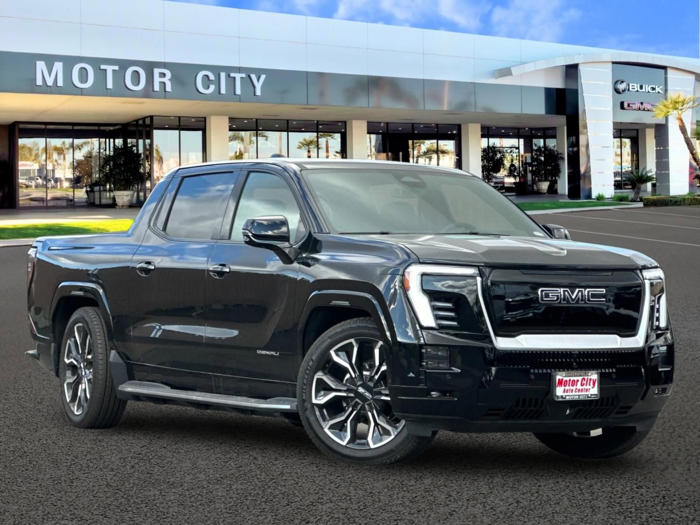 New 2025 GMC Sierra EV Denali image 2