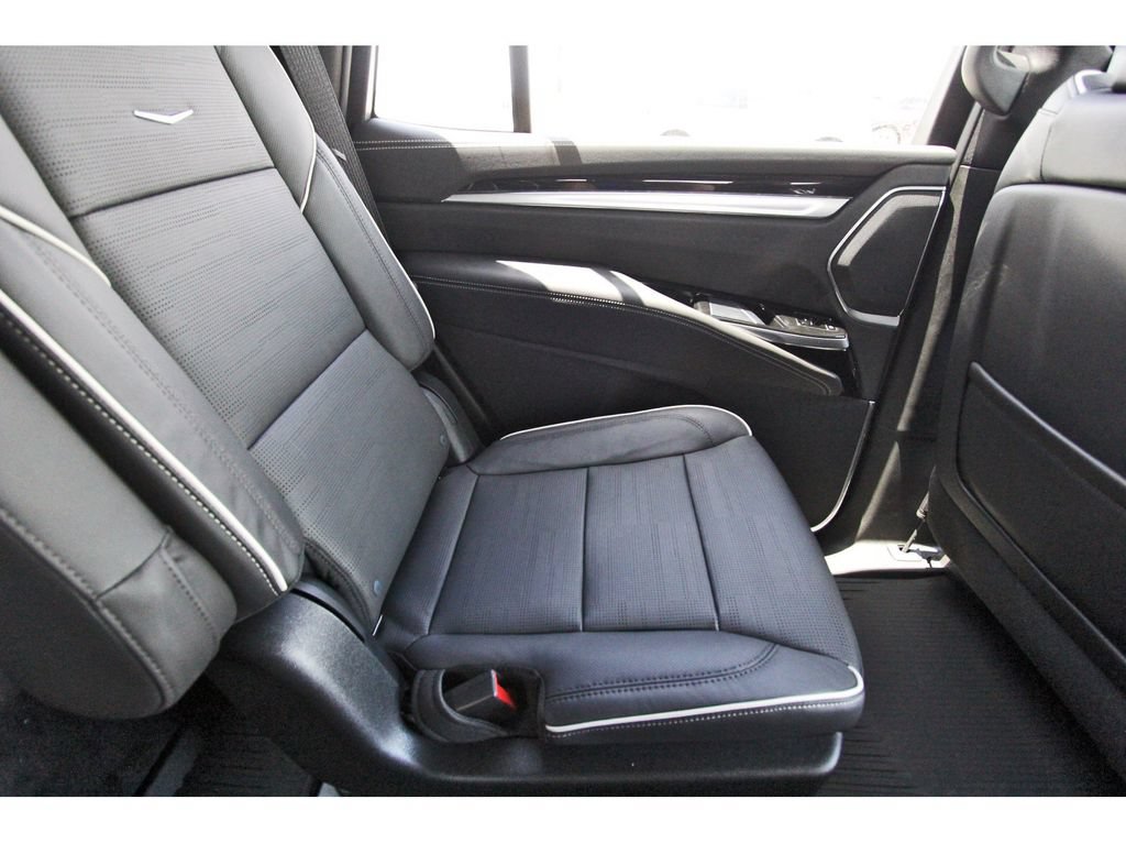 New 2026 Cadillac Escalade Sport w/ Touring Package AWD/4WD image 11