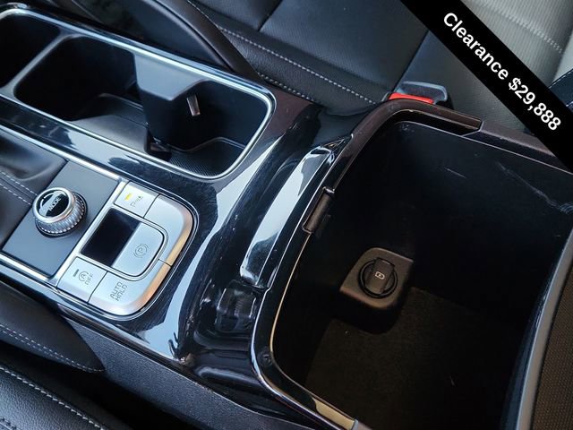 Used 2023 Kia Telluride EX w/ EX Captain's Chair Package image 45