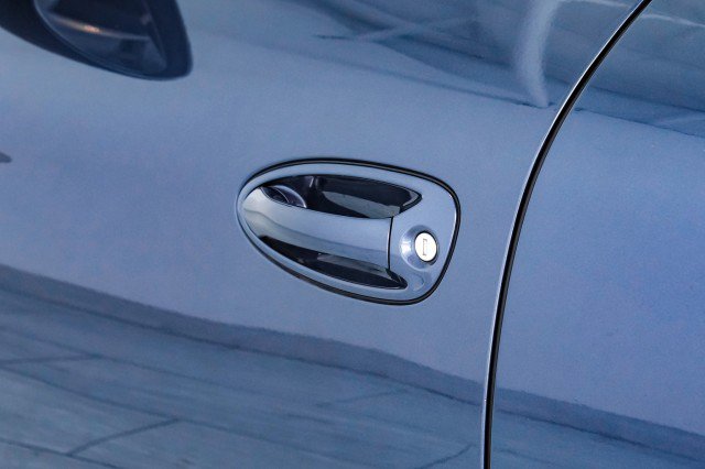 Used 2012 Porsche Panamera 4 image 39