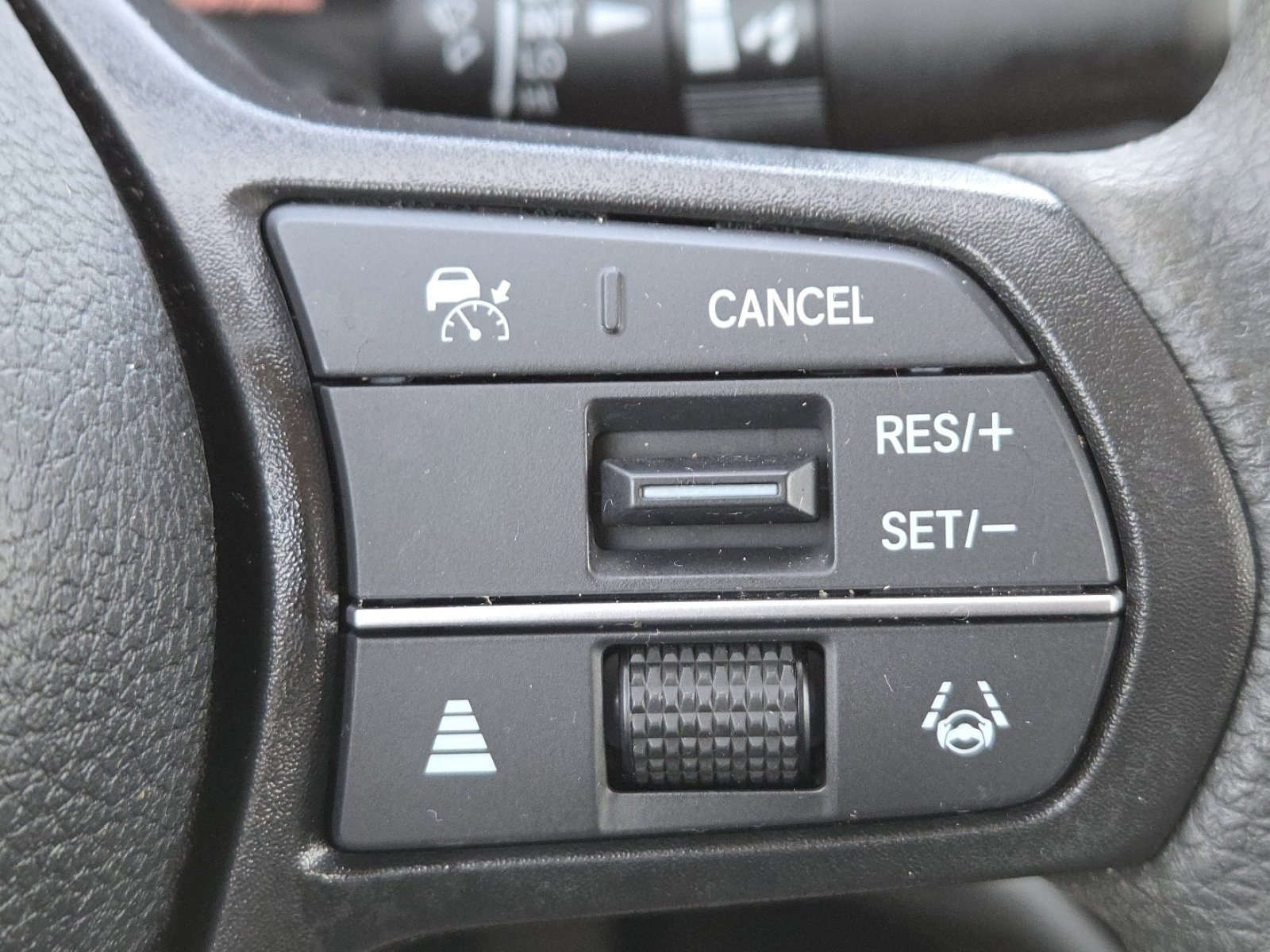 Used 2024 Honda Accord EX image 9