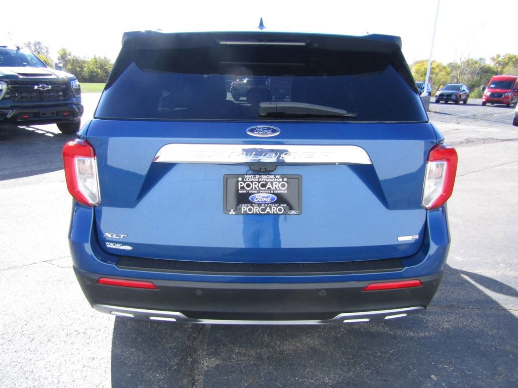 Used 2020 Ford Explorer XLT w/ Equipment Group 202A image 6