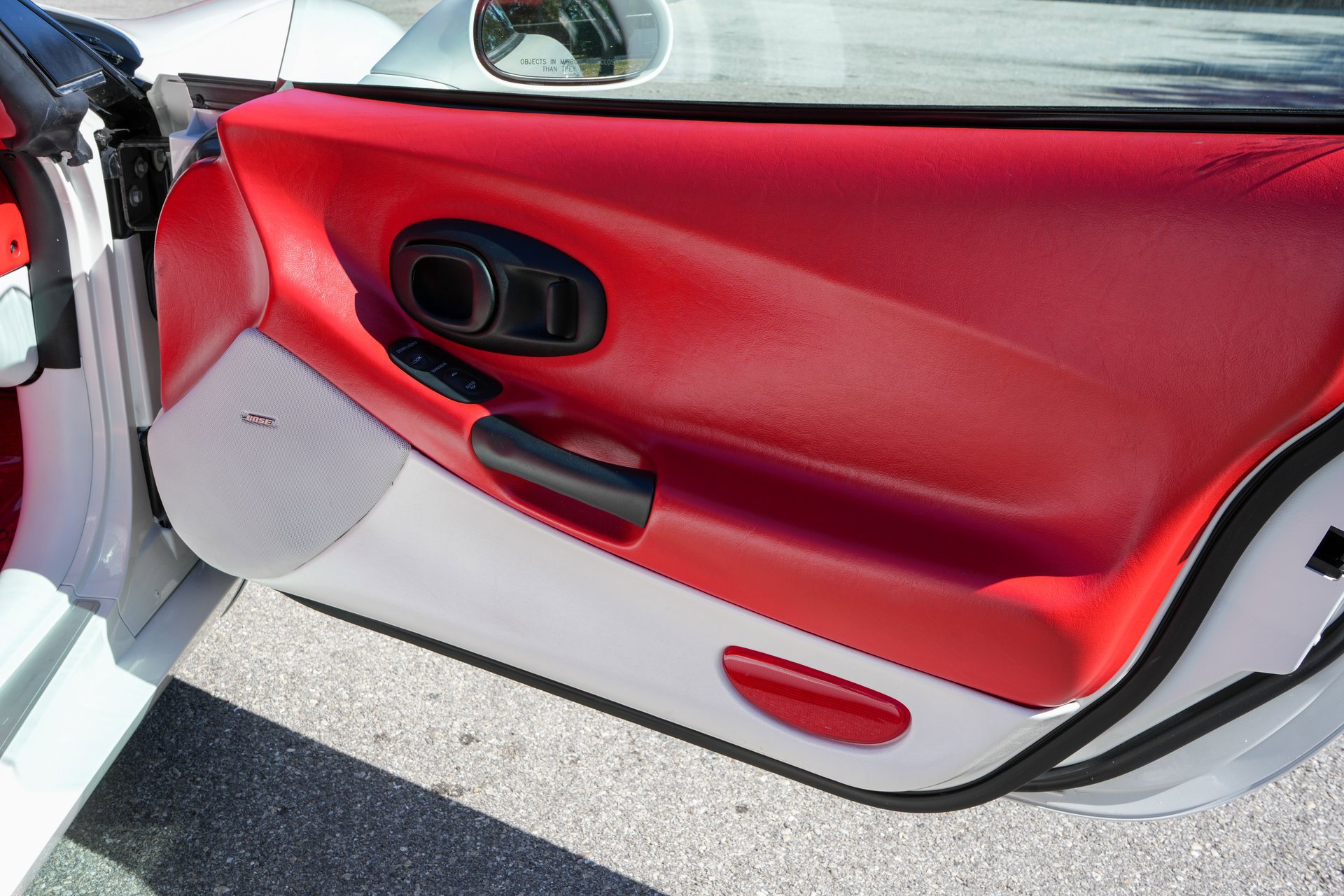 Used 2003 Chevrolet Corvette Convertible w/ Preferred Equipment Group1 image 34