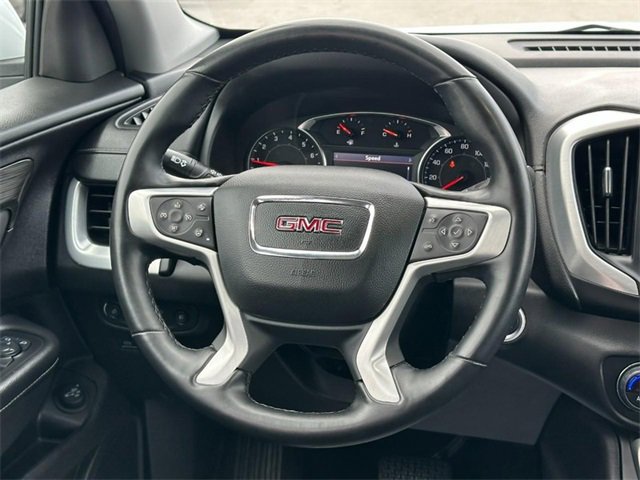 Used 2024 GMC Terrain SLT image 12