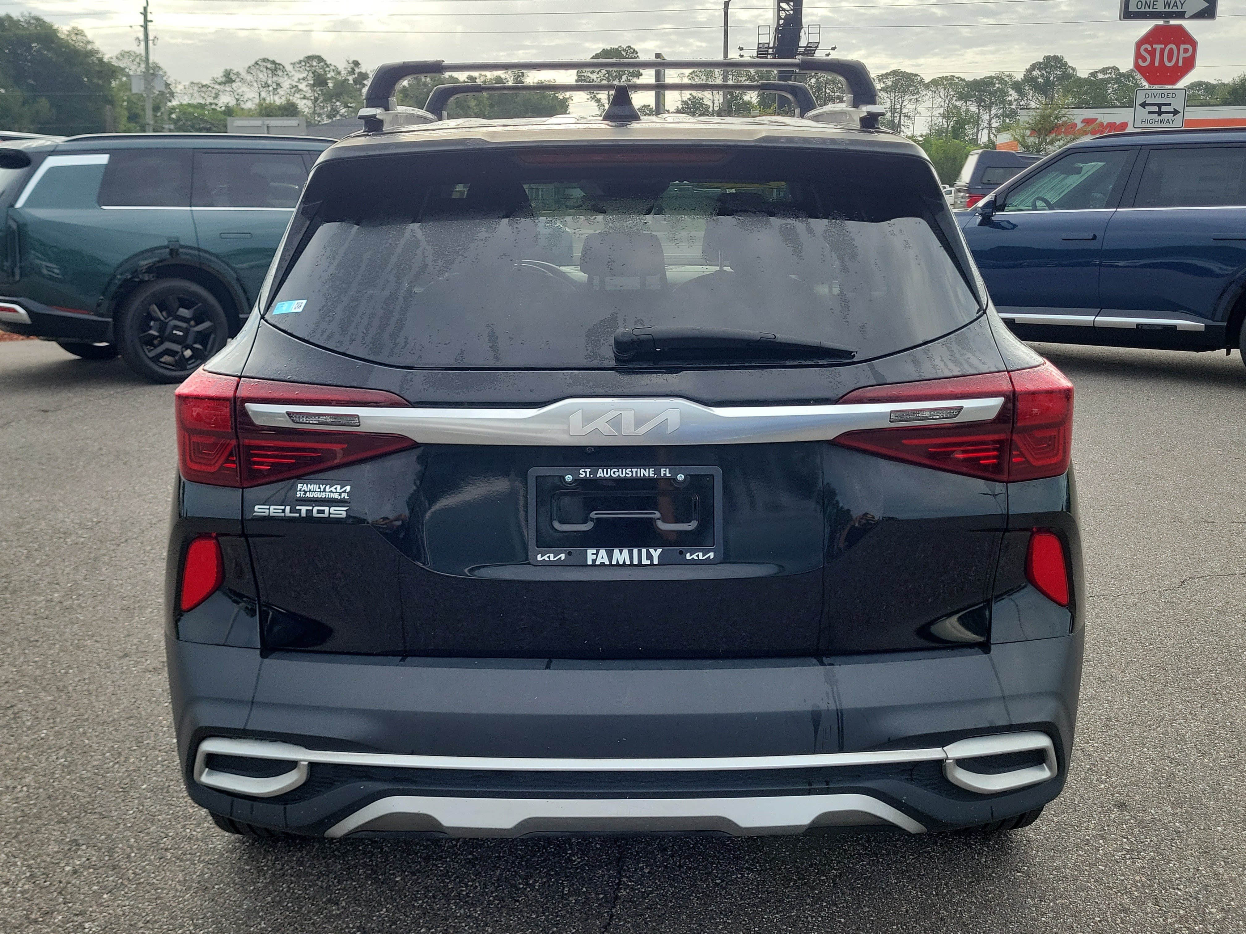 Used 2022 Kia Seltos S FWD image 5