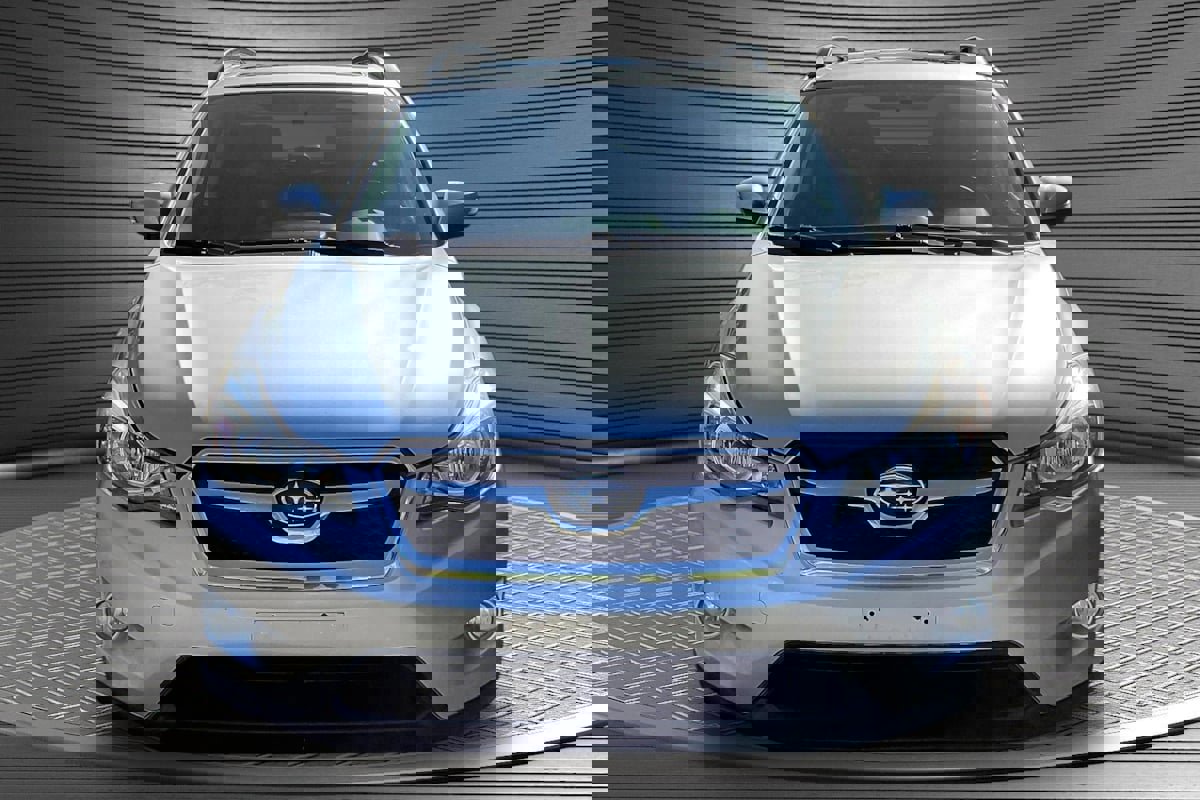 Used 2015 Subaru Crosstrek Touring w/ Popular Package #1 image 2