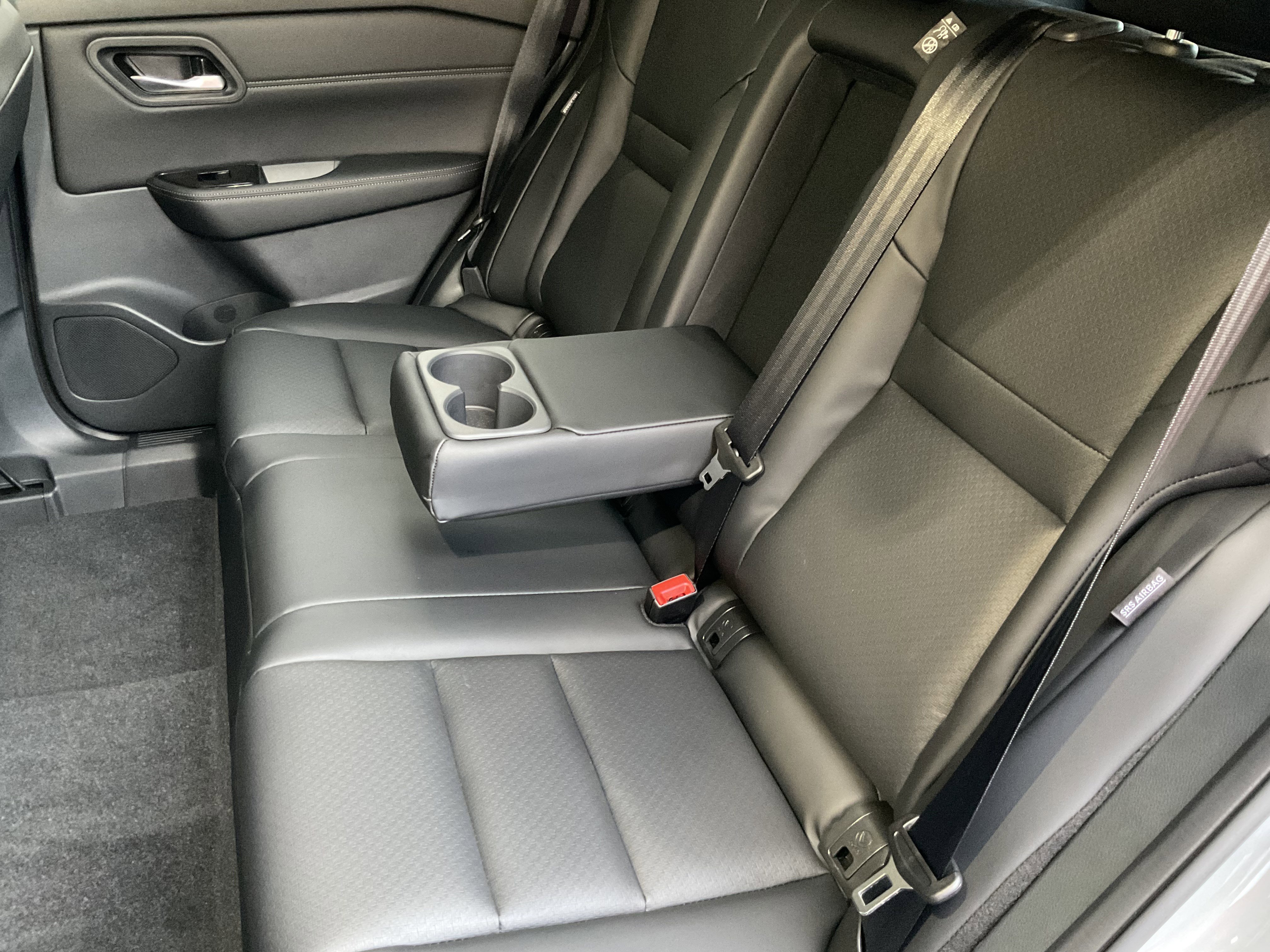 Used 2026 Nissan Rogue SV image 43