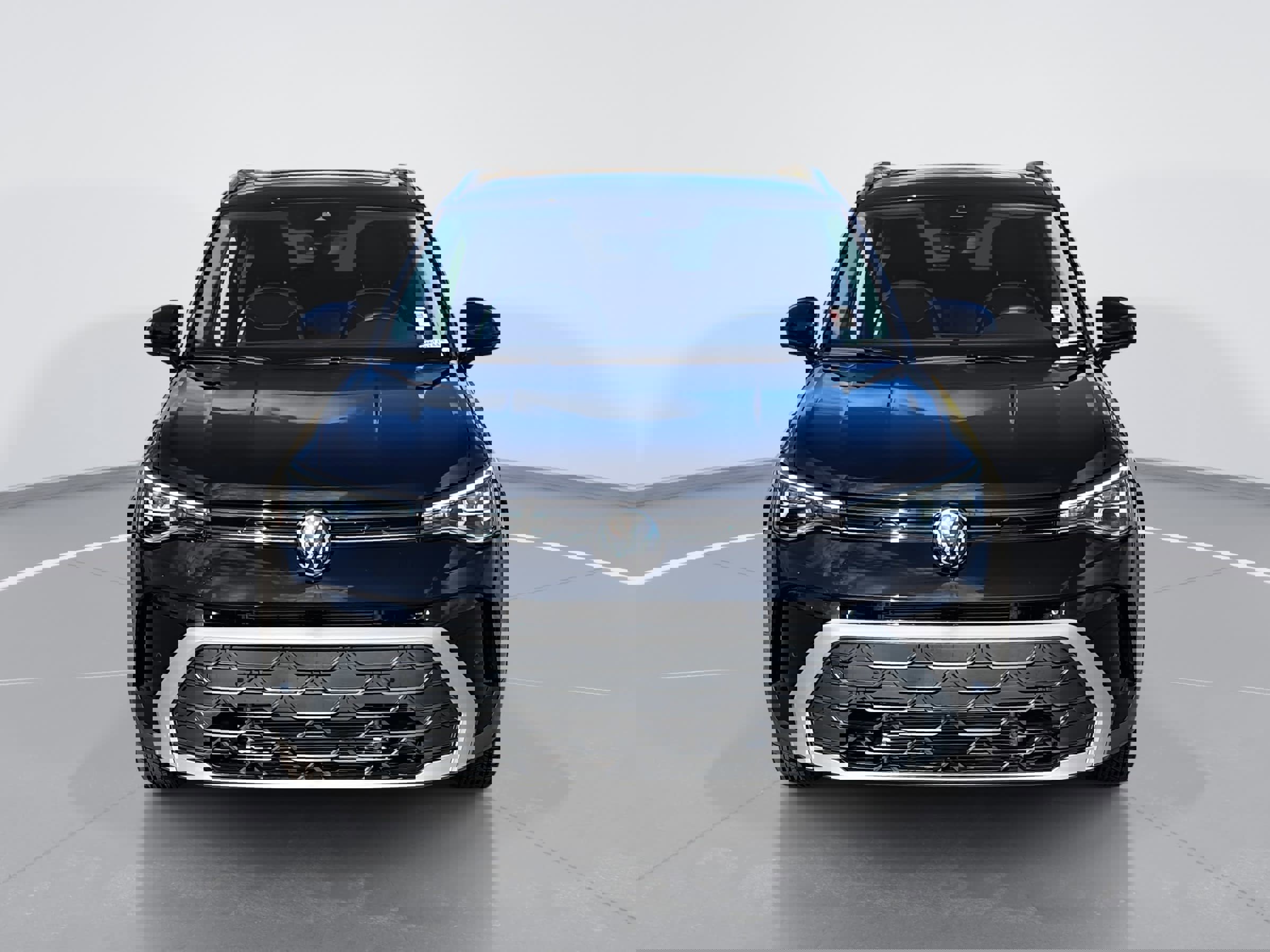 Used 2025 Volkswagen Taos SE w/ Panoramic Sunroof Package image 8