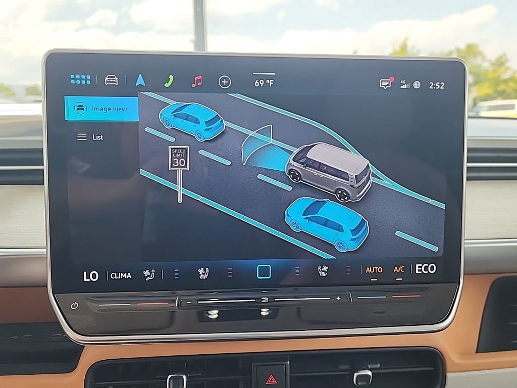 New 2025 Volkswagen ID. Buzz 1st Edition image 18