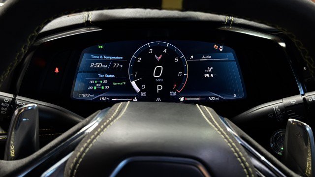Used 2024 Chevrolet Corvette Stingray Premium Cpe w/ Z51 Performance Package RWD image 12