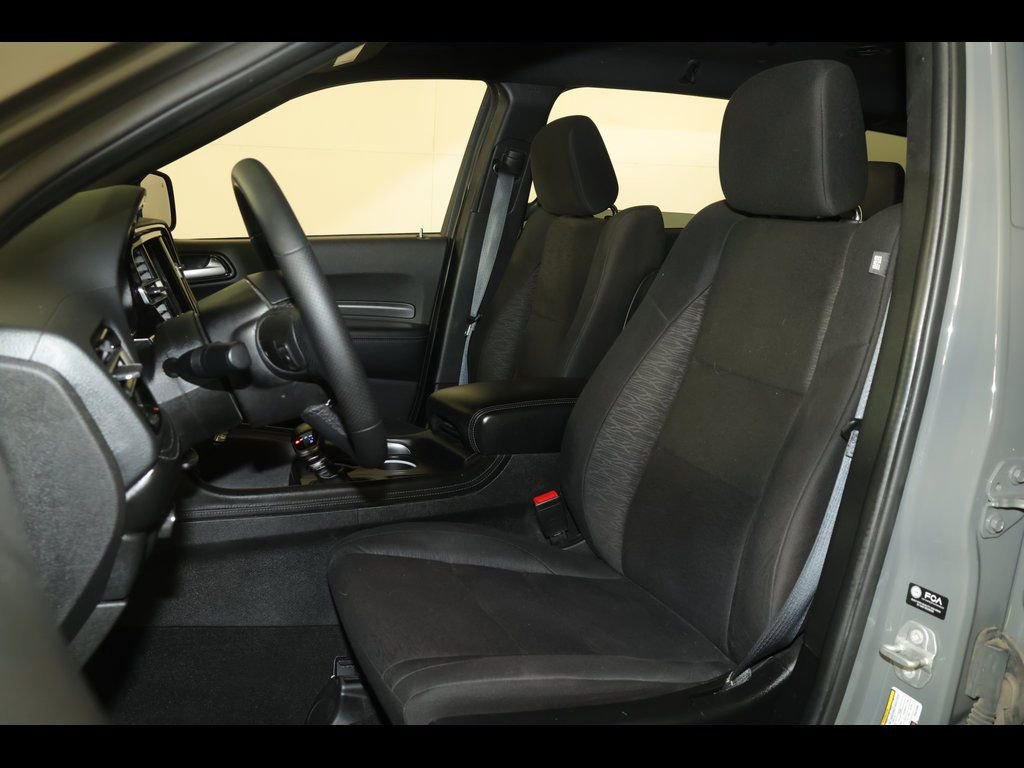 Used 2023 Dodge Durango SXT Launch Edition image 3