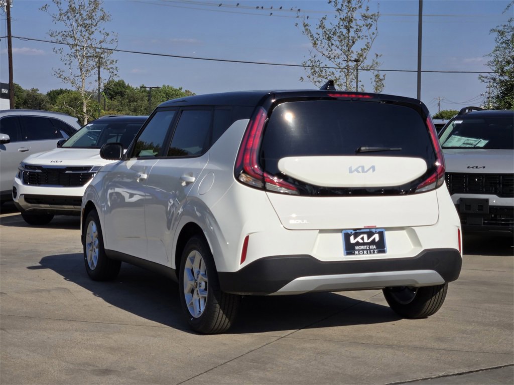 New 2025 Kia Soul S image 3