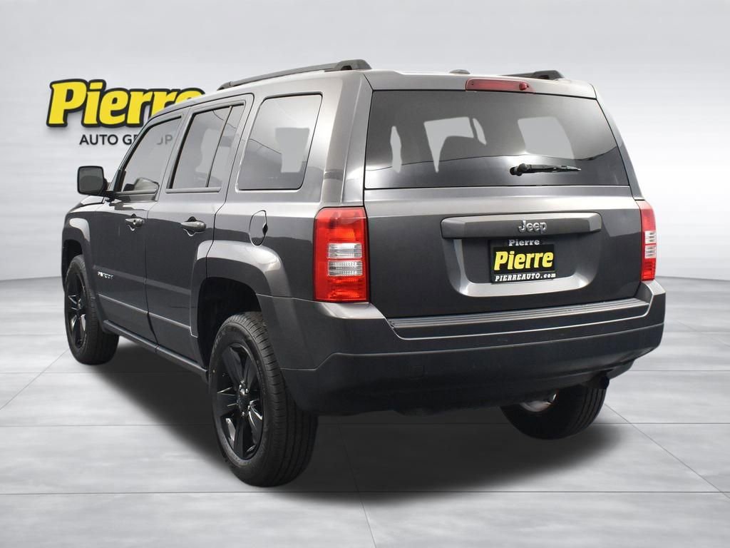 Used 2017 Jeep Patriot Sport w/ Power Value Group FWD image 7