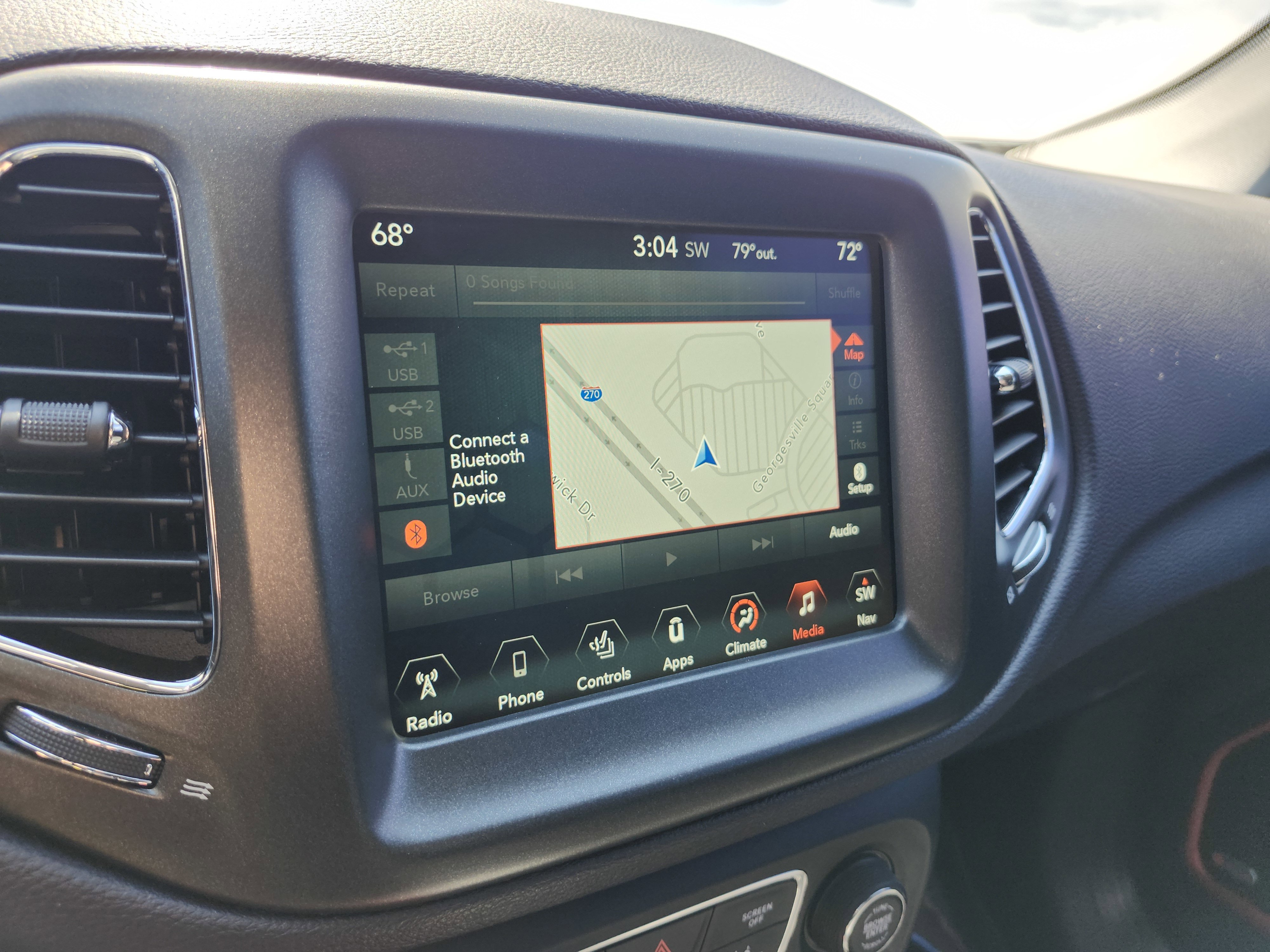 Used 2017 Jeep Compass Trailhawk w/ Leather Interior Group AWD/4WD image 33