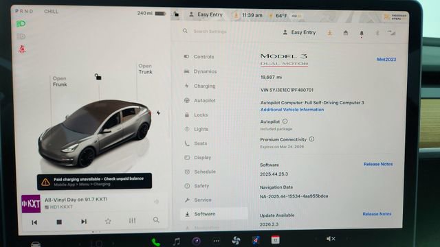 Used 2023 Tesla Model 3 Performance image 38