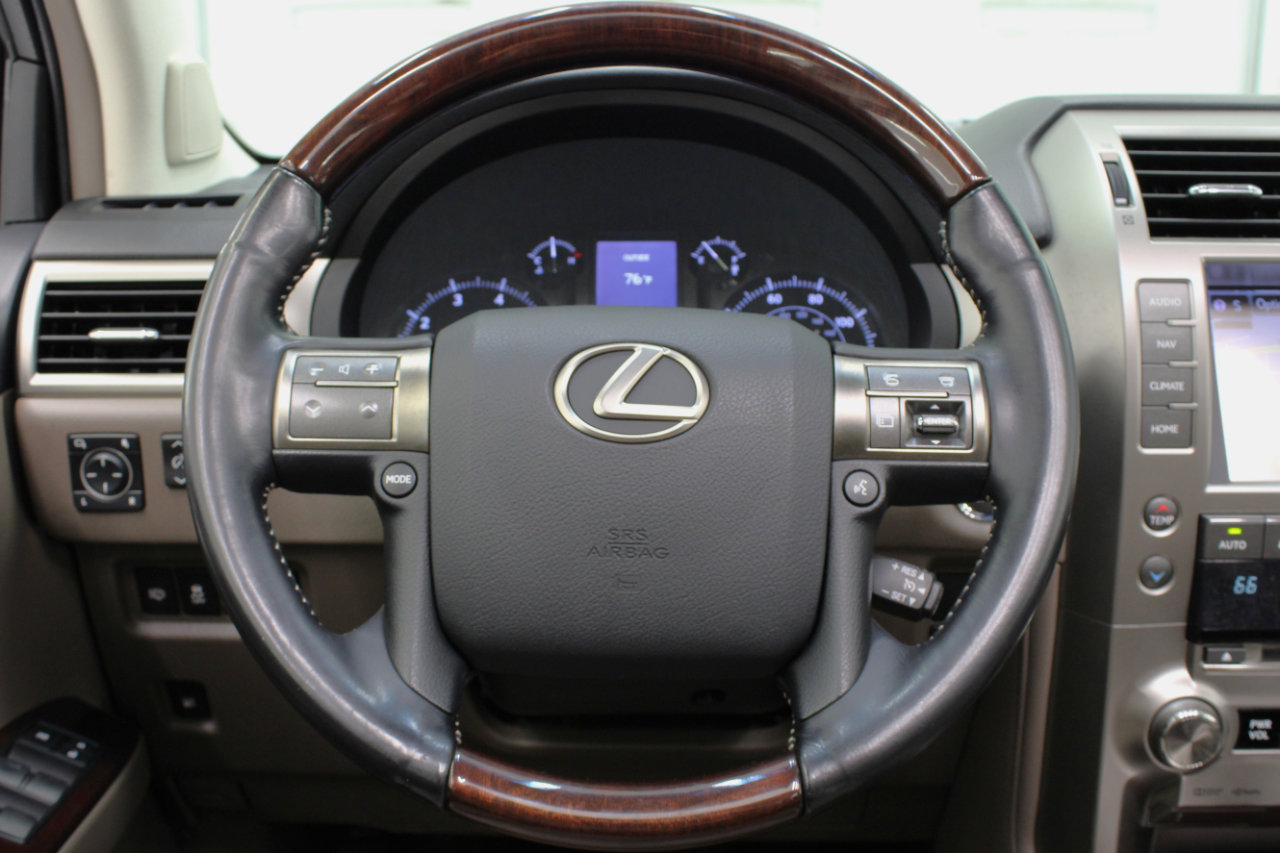 Used 2017 Lexus GX 460 Premium image 55