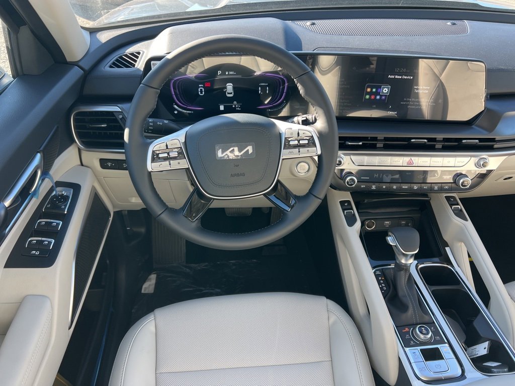 New 2025 Kia Telluride S image 12