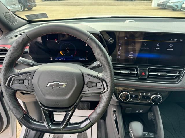 Used 2025 Chevrolet TrailBlazer RS w/ Convenience Package image 13